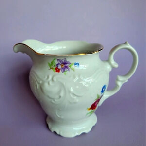 Walbrzych Cottagecore Polish White‎ Embossed Floral Gold Rim Porcelain Creamer